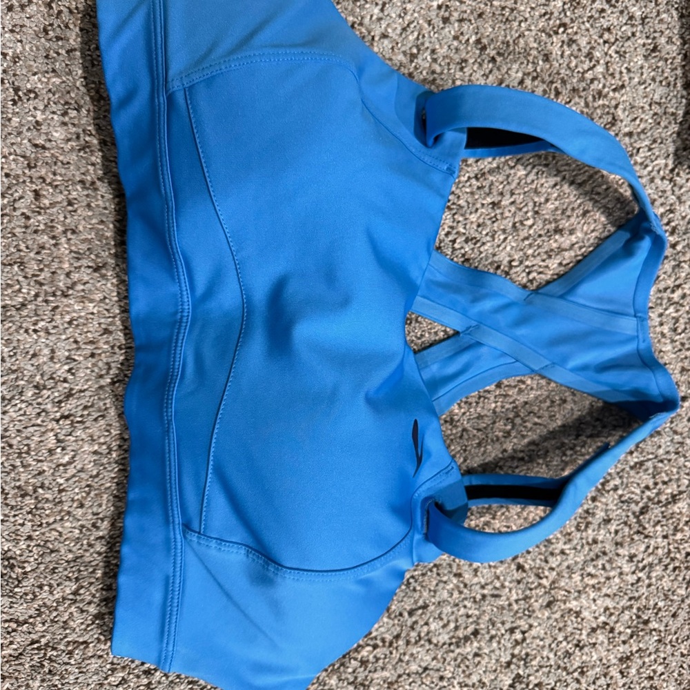 Brooks Juno 34C sports bra. Used 1 time
